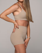 Conjunto move